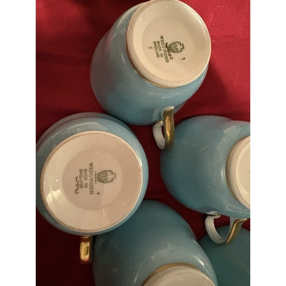 Wedgwood W4143 Sky Blue Gold Beaded Tea Set Fine Bone China England - 20 Pcs